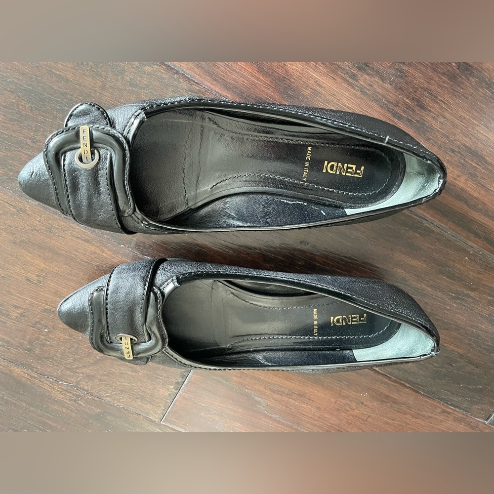 Fendi black buckle flats - Picture 2 of 7